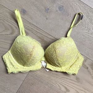 Victoria’s Secret yellow lace bra